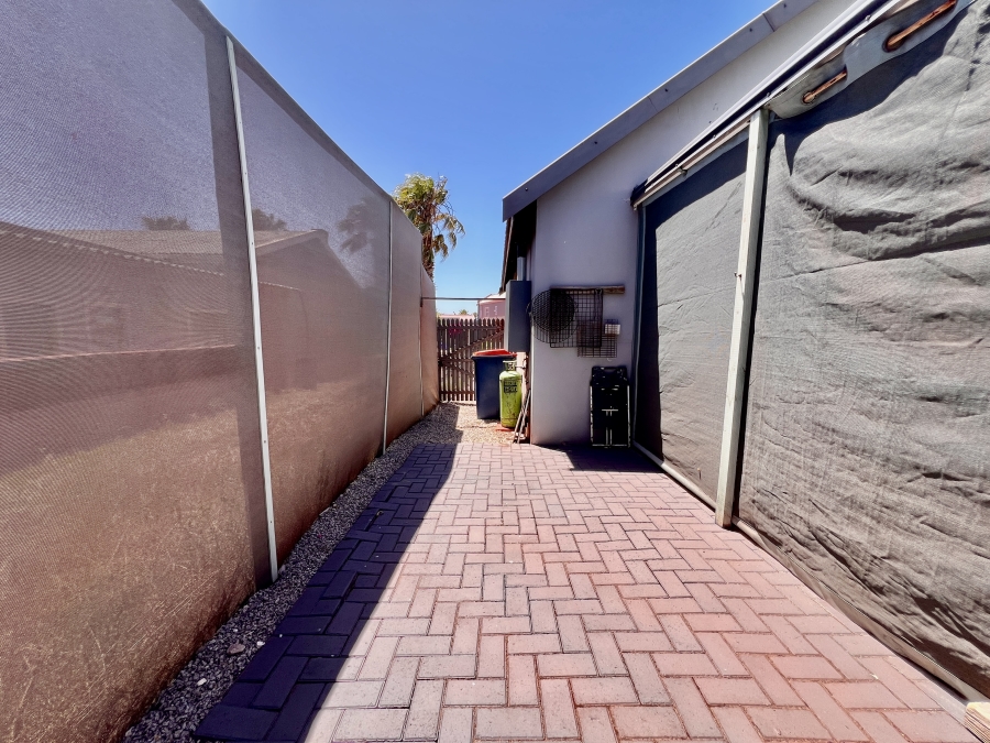 3 Bedroom Property for Sale in Bluewater Bay Western Cape